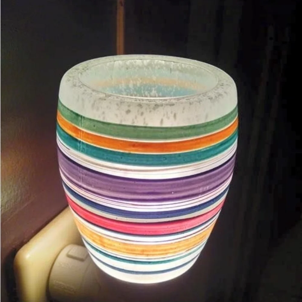 💜-SCENTSY | RIBBONS SUNSET PLUG IN